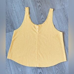 Nike Dri-Fit Yellow Sleeveless Waffle Women's Top Butter Yellow Cropped Y2K